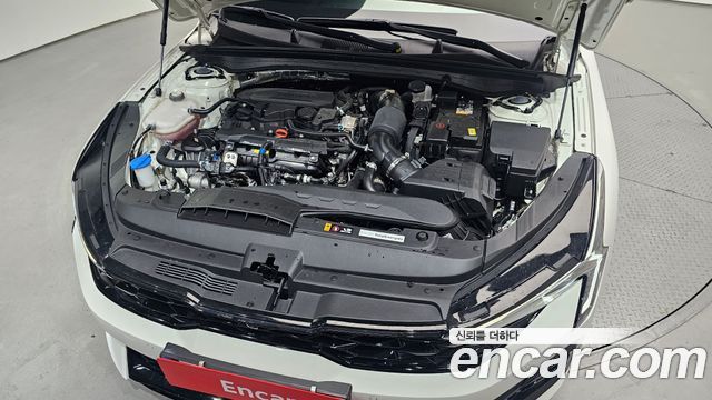 Kia K5 (III) 1.6 Turbo Signature 2025 — фото 6