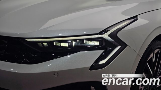 Kia K5 (III) 1.6 Turbo Signature 2025 — фото 22
