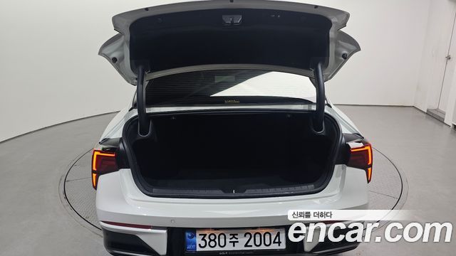 Kia K5 (III) 1.6 Turbo Signature 2025 — фото 32