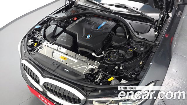 BMW 3 Series (G20) 320e M Sports 2022 — фото 6