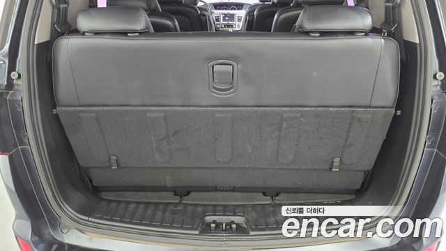 KG Mobility (SsangYong) Korando Turismo 4WD Outdoor Edition 9-seater 2018 — фото 16