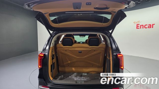 Kia Carnival (IV) Gasoline 9-Seater Hi Limousine (7-seater Limousine(Special vehicle) 2024 — фото 39