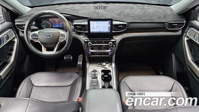 Ford Explorer (VI) 2.3 LimIted 4WD 2023 — фото 7