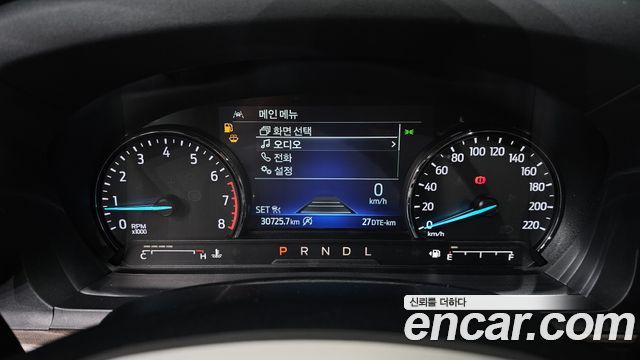 Ford Explorer (VI) 2.3 LimIted 4WD 2023 — фото 8