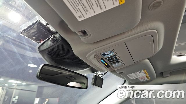 Ford Explorer (VI) 2.3 LimIted 4WD 2023 — фото 16