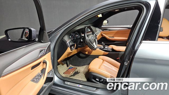 BMW 5 Series (G30) 530i M Sport Package 2018 — фото 10