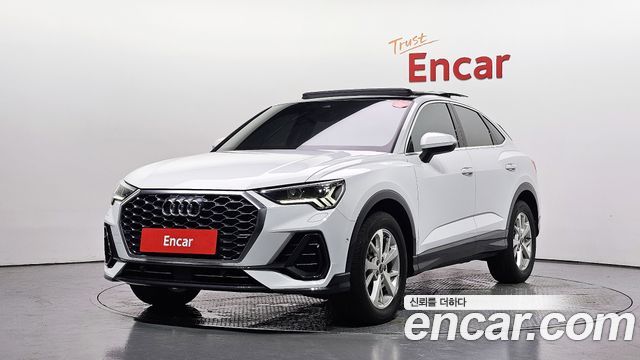 Audi Q3 (F3) 35 TDI Sportback 2023 — фото 1