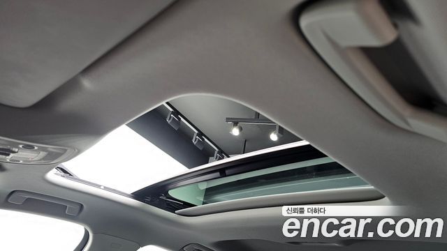 Audi Q3 (F3) 35 TDI Sportback 2023 — фото 18