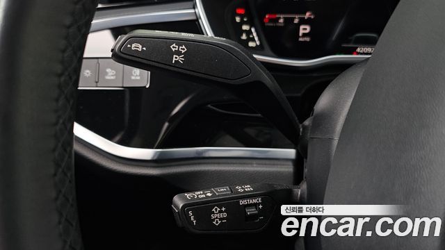 Audi Q3 (F3) 35 TDI Sportback 2023 — фото 28