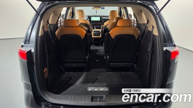 Kia Carnival (IV) Diesel 9-Seater Prestige 2022 — фото 17