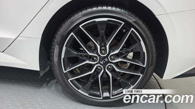 Kia K5 (III) 1.6 Turbo Noblesse 2021 — фото 21