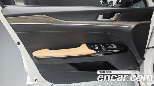Kia K5 (III) 1.6 Turbo Noblesse 2021 — фото 24