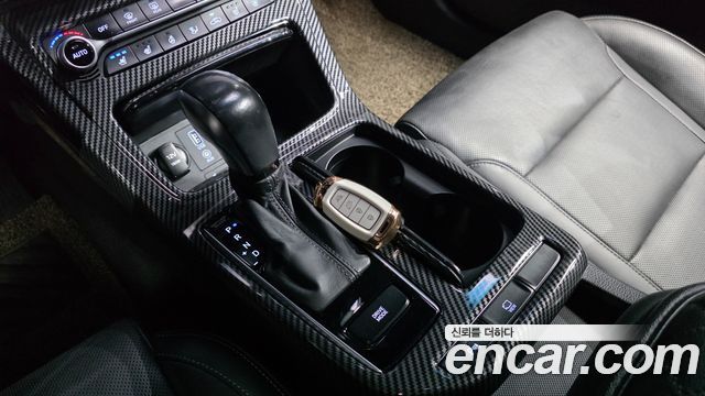 Hyundai Grandeur (IG) 3.0 LPi Modern (Rental Car) 2019 — фото 9