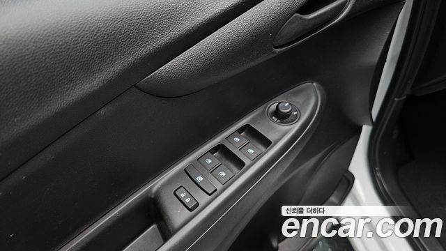 Chevrolet Spark LT 2020 — фото 14