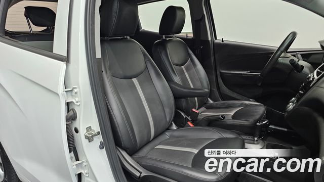 Chevrolet Spark LT 2020 — фото 26