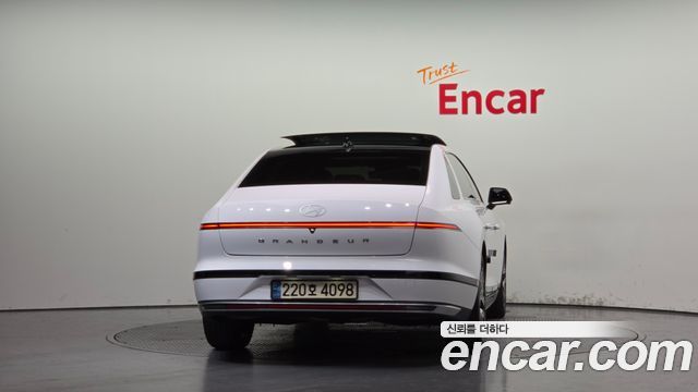 Hyundai Grandeur (GN7) 2,5 Gasoline 2WD Premium 2023 — фото 4