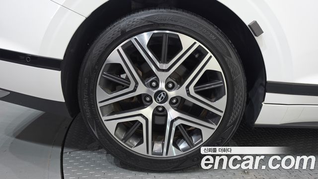 Hyundai Grandeur (GN7) 2,5 Gasoline 2WD Premium 2023 — фото 5