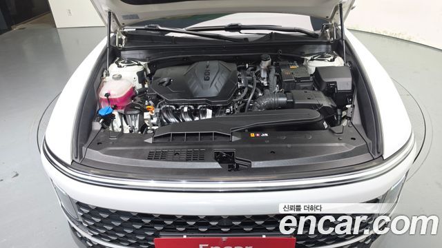 Hyundai Grandeur (GN7) 2,5 Gasoline 2WD Premium 2023 — фото 6
