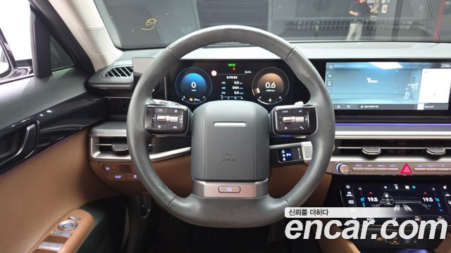 Hyundai Grandeur (GN7) 2,5 Gasoline 2WD Premium 2023 — фото 17