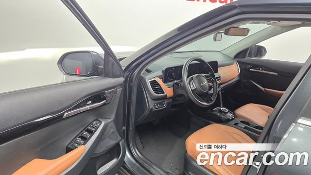 Kia Seltos Gasoline 1.6 Turbo 2WD Signature 2024 — фото 10