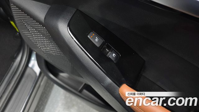 Kia Seltos Gasoline 1.6 Turbo 2WD Signature 2024 — фото 19