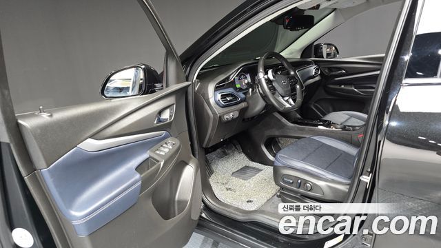Chevrolet Bolt EUV Premier 2023 — фото 10