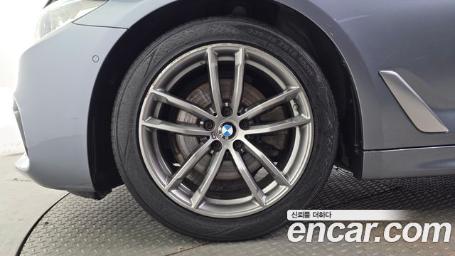 BMW 5 Series (G30) 520d M Sport Package Plus 2019 — фото 5