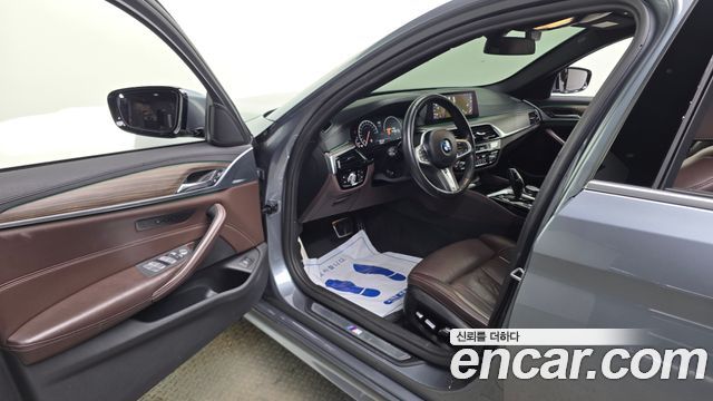 BMW 5 Series (G30) 520d M Sport Package Plus 2019 — фото 10