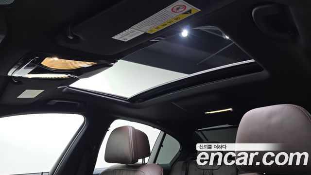 BMW 5 Series (G30) 520d M Sport Package Plus 2019 — фото 19