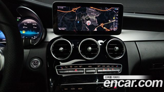 Mercedes-Benz C-Class (W205) C200 Coupe 2020 — фото 20