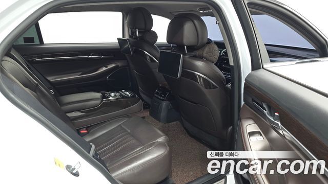 Genesis EQ900 3.8 GDI AWD Premium Luxury 2016 — фото 11