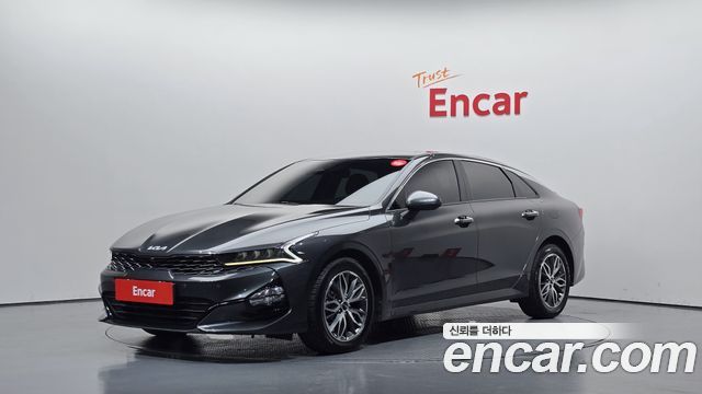 Kia K5 (III) 2.0 Noblesse 2022 — фото 1