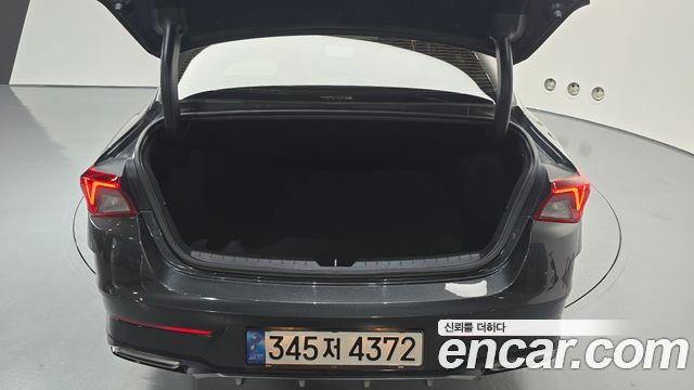 Kia K5 (III) 2.0 Noblesse 2022 — фото 24