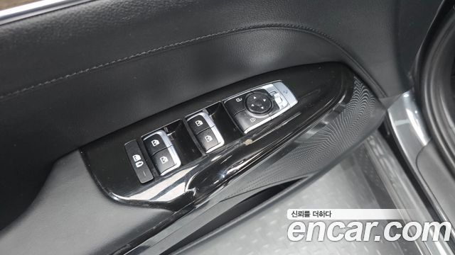 Kia K5 (III) 2.0 Noblesse 2022 — фото 35