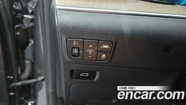 Kia K5 (III) 2.0 Noblesse 2022 — фото 36