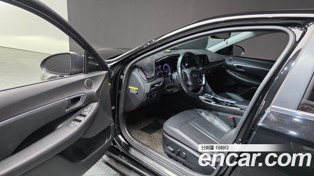 Hyundai Sonata (DN8) 2.0 Premium 2020 — фото 10
