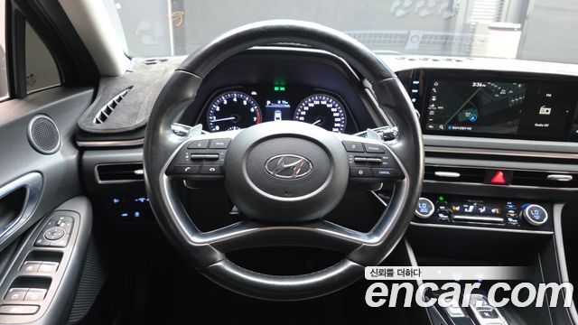 Hyundai Sonata (DN8) 2.0 Premium 2020 — фото 12