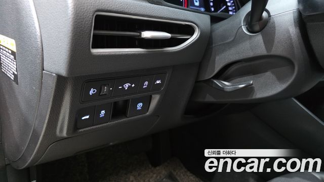 Hyundai Sonata (DN8) 2.0 Premium 2020 — фото 14