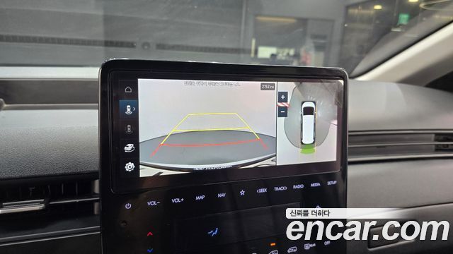 Hyundai Staria 4WD Tourer 11-Seater Modern 2023 — фото 15