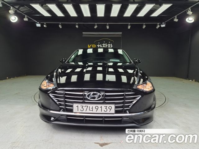 Hyundai Sonata (DN8) 2.0 LPG(rental car) Smart