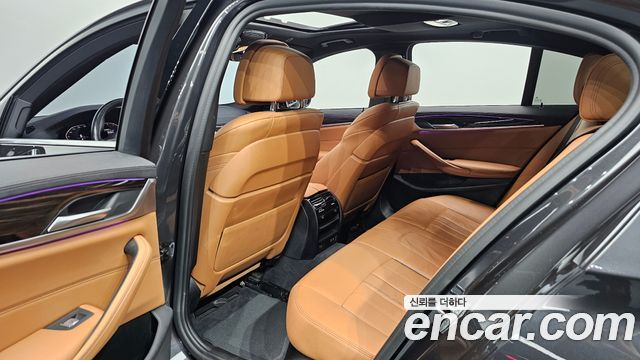 BMW 5 Series (G30) 520i M Sport 2021 — фото 12