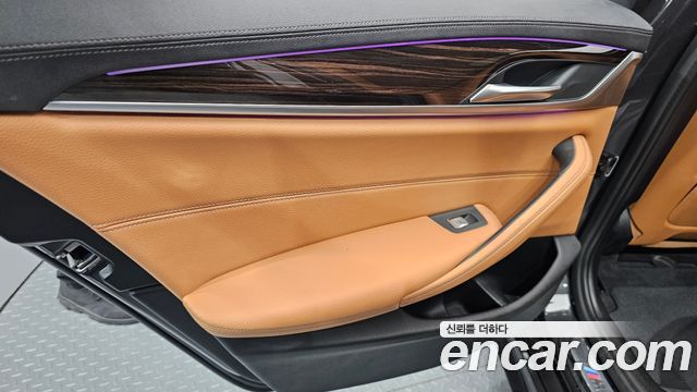 BMW 5 Series (G30) 520i M Sport 2021 — фото 25