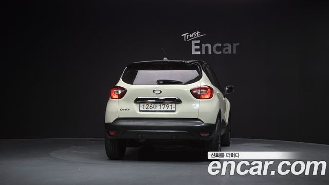 Renault Korea QM3 RE 2016 — фото 4