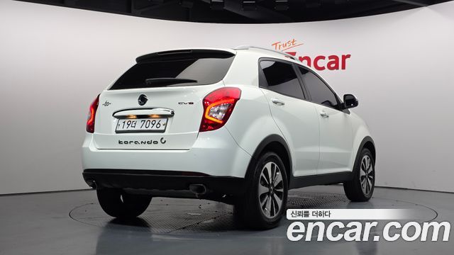 KG Mobility (SsangYong) Korando C 2.0 Advanture 60th Edition 2WD 2015 — фото 2