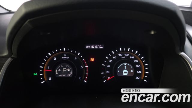 KG Mobility (SsangYong) Korando C 2.0 Advanture 60th Edition 2WD 2015 — фото 8