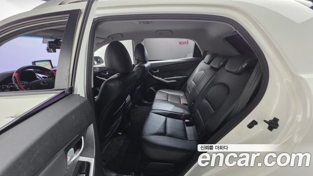 KG Mobility (SsangYong) Korando C 2.0 Advanture 60th Edition 2WD 2015 — фото 17