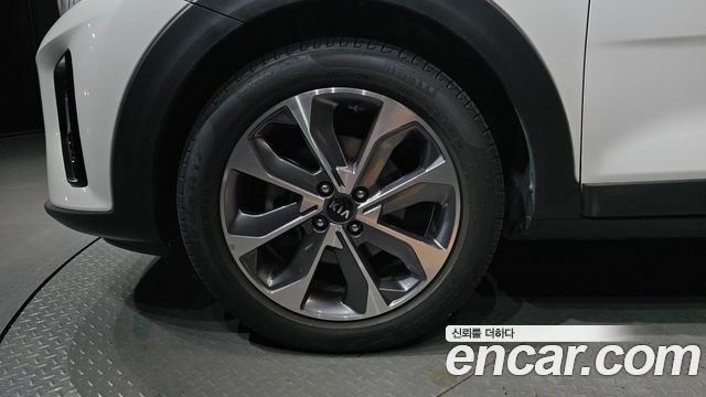 Kia Stonic 1.4 Prestige 2019 — фото 5
