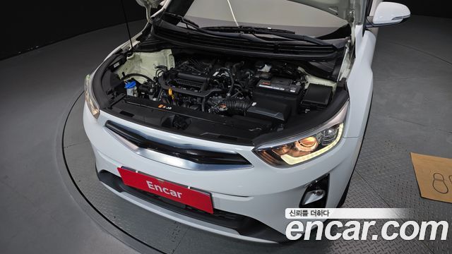 Kia Stonic 1.4 Prestige 2019 — фото 6