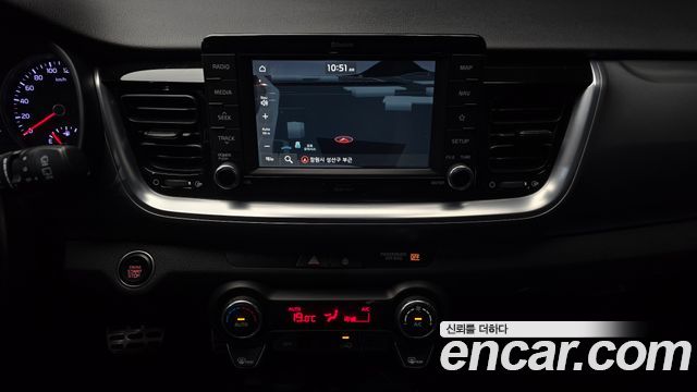 Kia Stonic 1.4 Prestige 2019 — фото 14