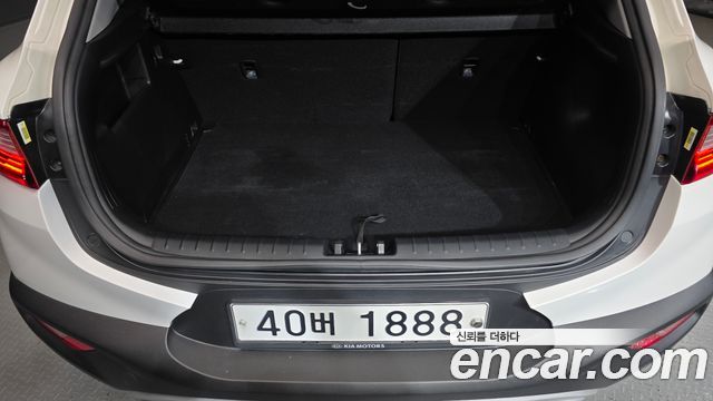 Kia Stonic 1.4 Prestige 2019 — фото 20